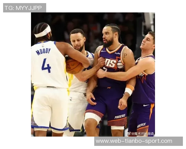 狄龙期待杰伦格林回归助力球队重燃斗志与士气 狄龙期待杰伦格林回归助力球队重燃斗志与士气